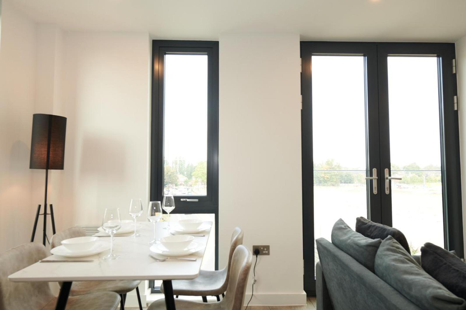 York Minster Icona 239 - Free Parking And Gym! Apartment Exterior photo