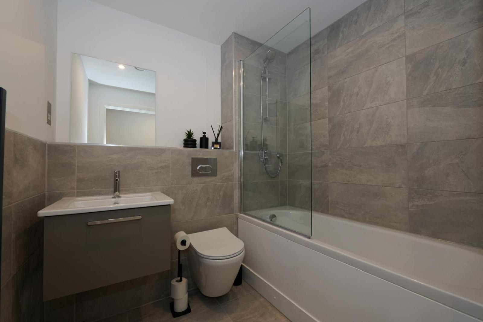 York Minster Icona 239 - Free Parking And Gym! Apartment Exterior photo